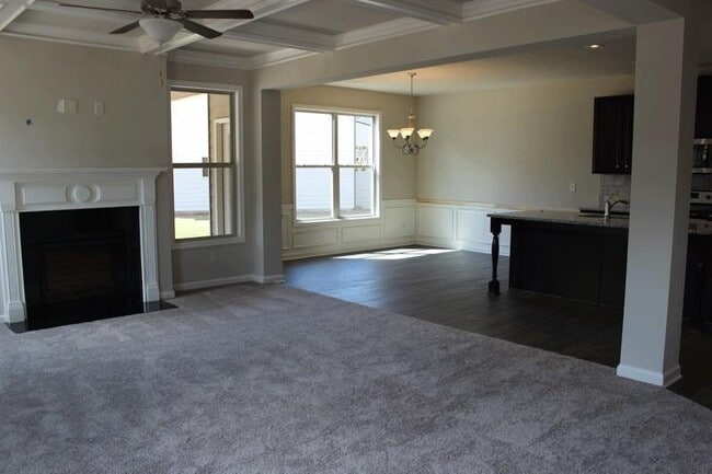 Photo - 2132 Black Pebble Cir