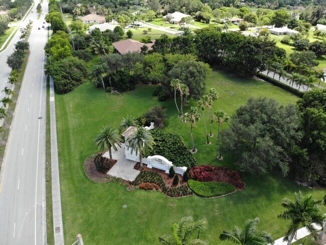 Photo - 8080 Briantea Dr