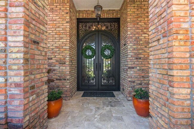 Photo - 6406 Spyglass Ln