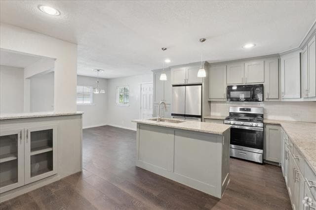 Building Photo - 2513 Rodeo St Rental