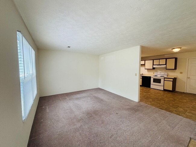 Photo - 174 Clover Valley Cir