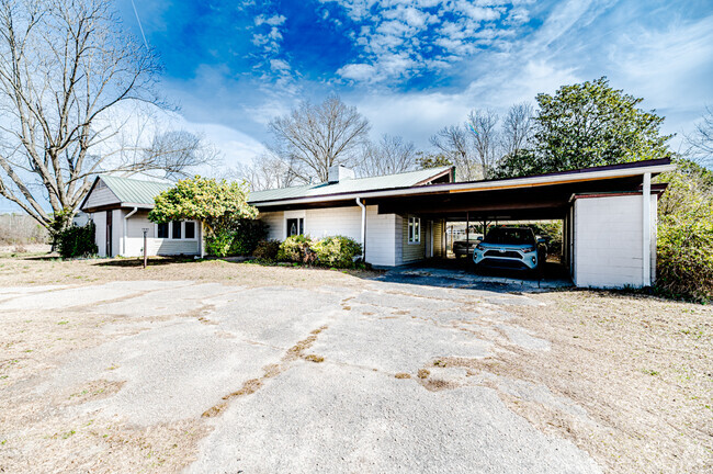 Building Photo - 1809 NC-42 Rental