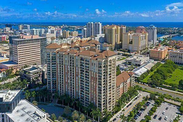 Building Photo - 550 Okeechobee Blvd Unit 1514 Rental