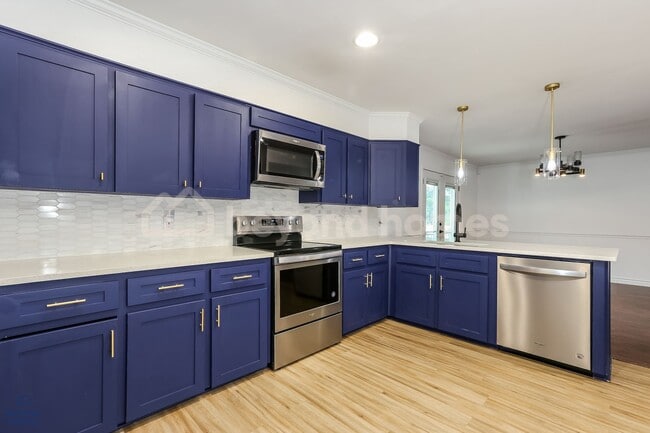 Photo - Updated 3BR Sherwood Home with Huge Fenced Yard