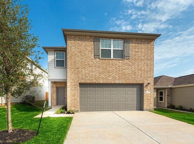 Photo - 507 Halifax Ct