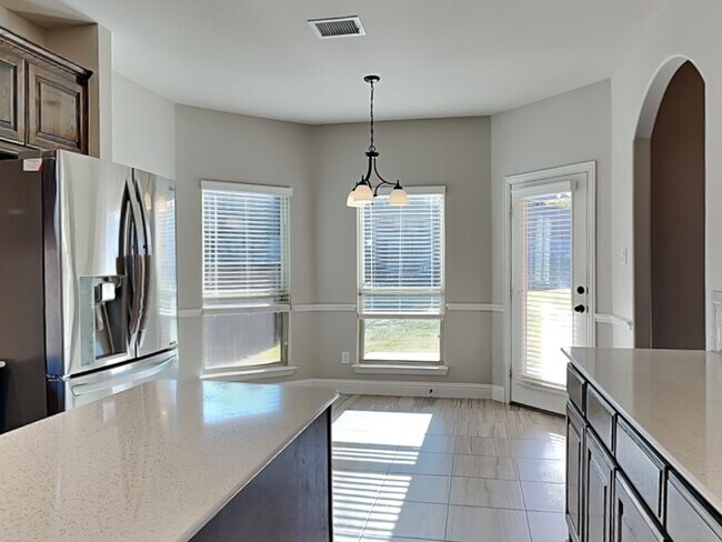 Photo - 1604 Vintage Ln