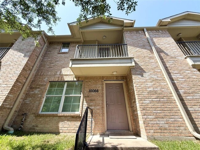 Photo - 10066 Emnora Ln Condo