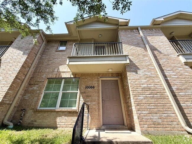Building Photo - 10066 Emnora Ln Rental