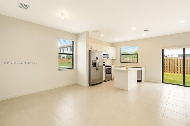 Photo - 11795 SW 246 Terrace