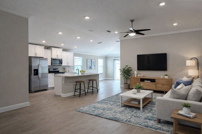 768 Narvarez Ave