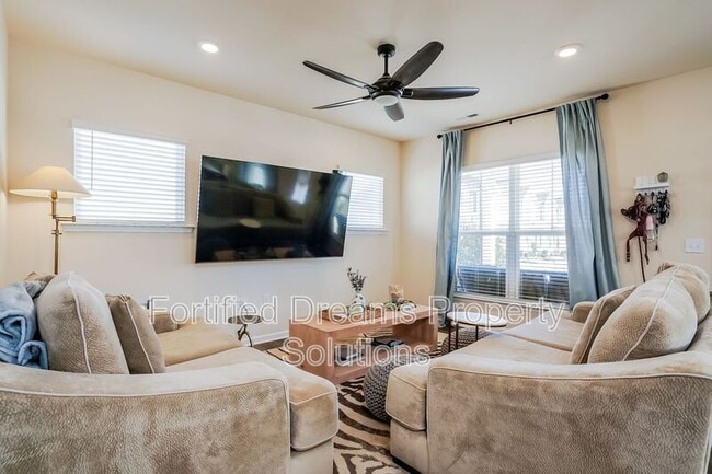 Photo - 2229 Hedge Maple Dr