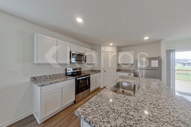285 Gaston Cir