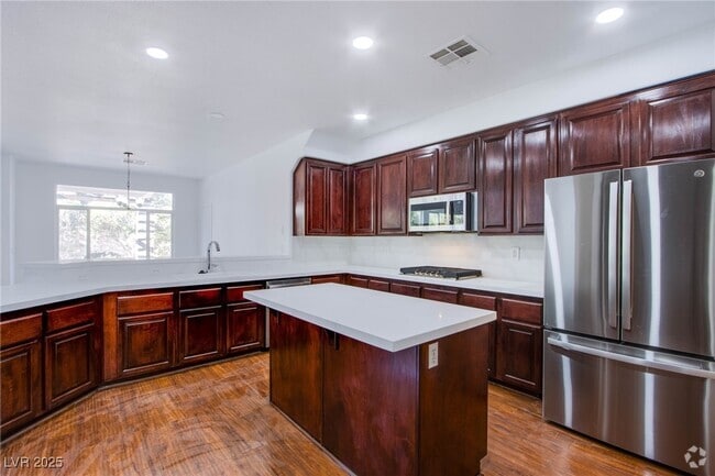 Building Photo - 9213 Grand Gate St Rental
