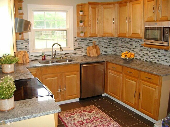 Photo - 109 N Edgewood Dr