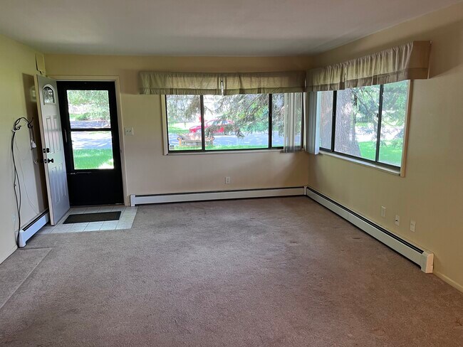 Photo - 2600 Parklake Ct Unit Parklake Court