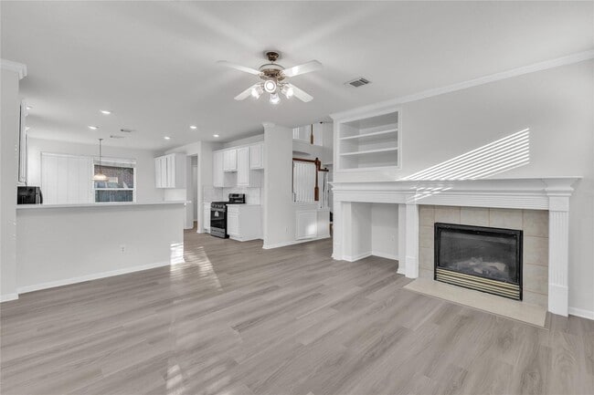 Photo - 5523 Santa Chase Ln