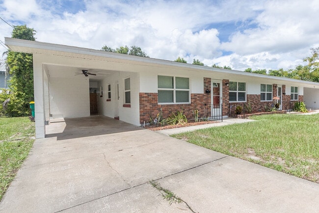 Photo - 106 N Kentucky Ave