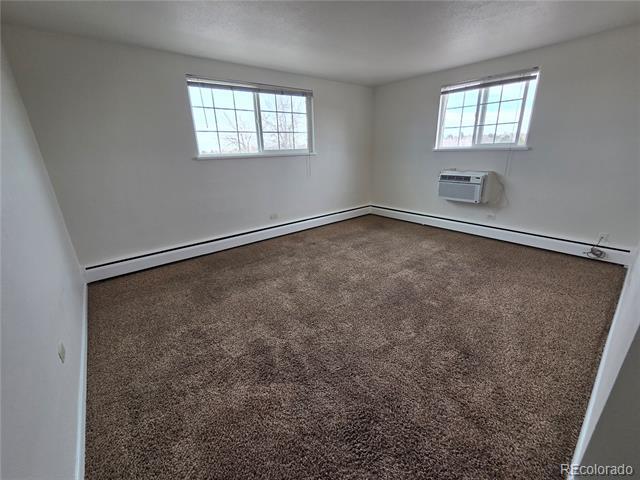 Photo - 197 E Powers Ave Unidad 11