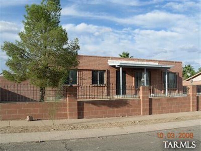 Photo - 3 Bedroom/ 2 Bath Home Near Mission & Vale...