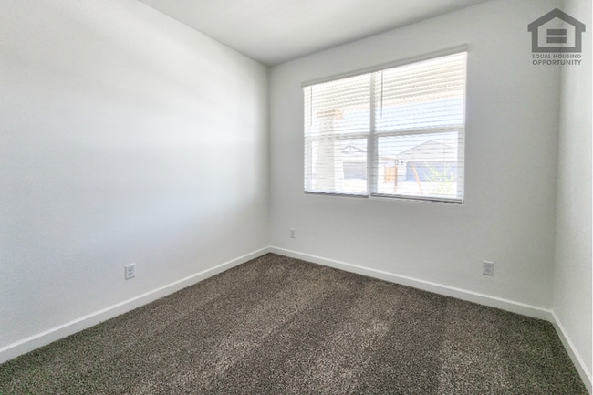 Photo - 3Bed/2Bath House in Maricopa! Move-In Ready on 08/06/2026!