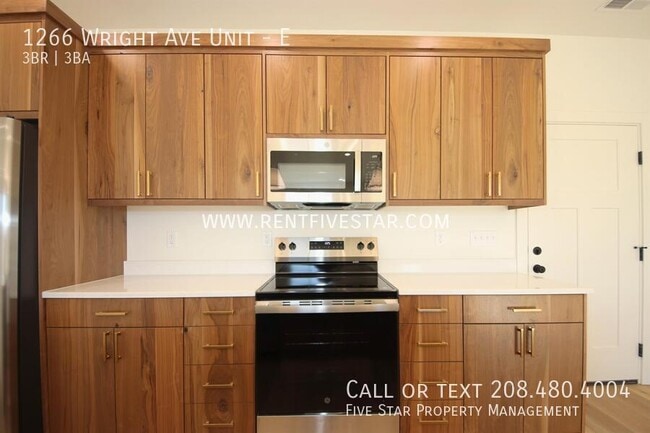 Photo - 1266 Wright Ave Unit E