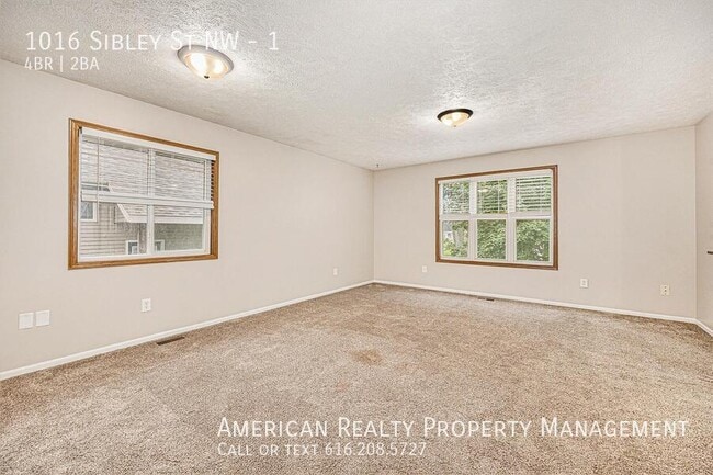 Photo - 1016 Sibley St NW Unit 1