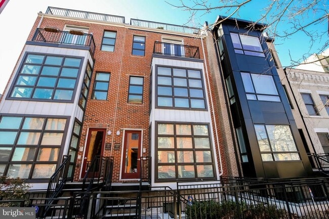 Photo - 2108 10th St NW Unit 1