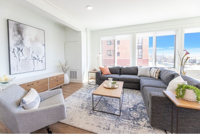 Building Photo - 602 Frank E Rodgers Blvd S Unit 2-1 Rental