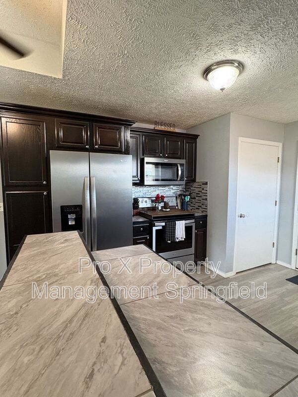 Photo - 4444 N Farm Rd 157