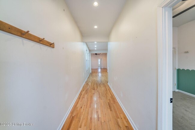 Photo - 1104 E St Catherine St