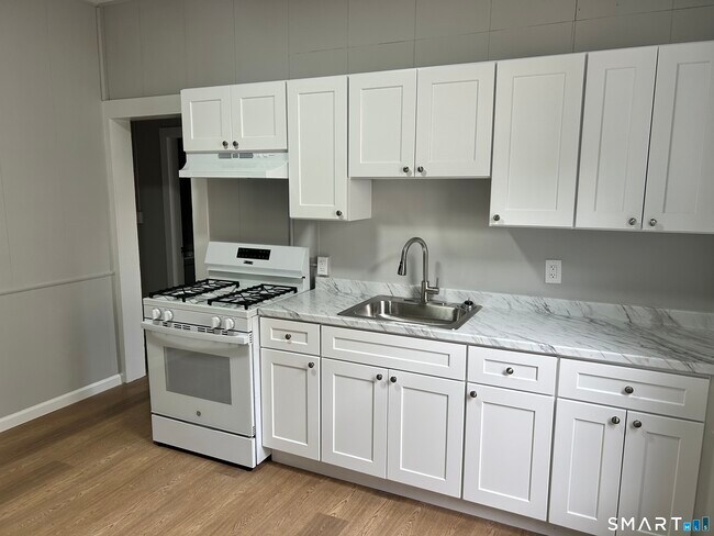 Photo - 83 Pleasant St