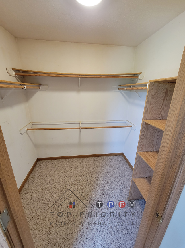 Photo - ** SPRING MOVE-IN SPECIAL **
2 Bedroom | 1... Apartment Unit 34