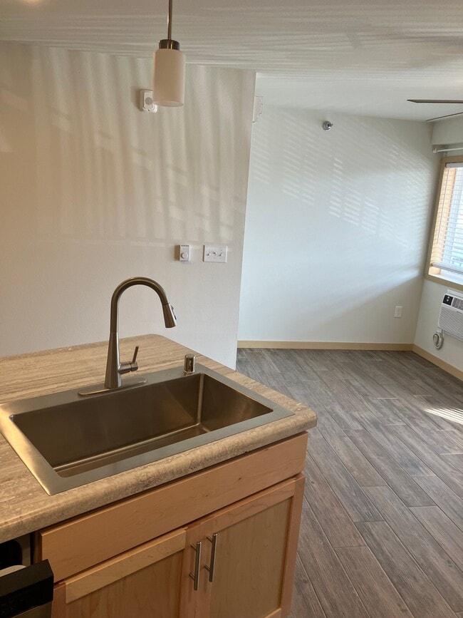 Photo - 455 Century Pl Unit 313