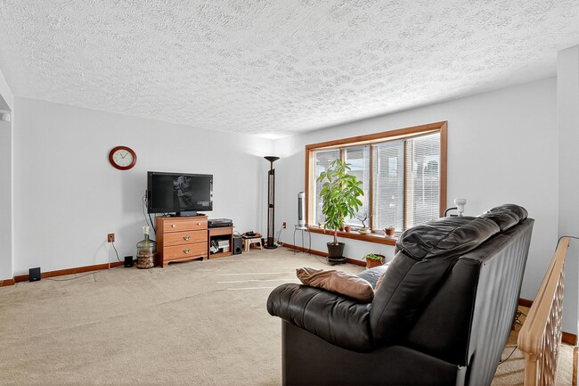 Photo - 87 Merseles St