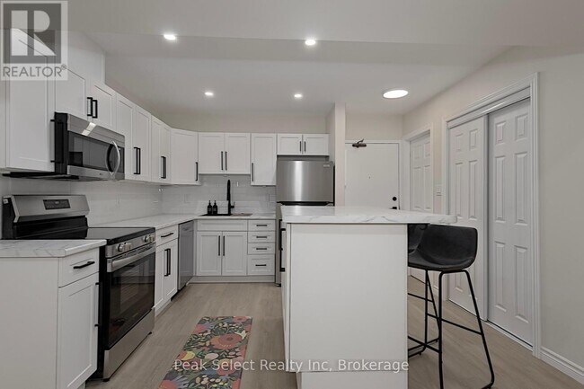 Photo - 20 Water St S Unité 21