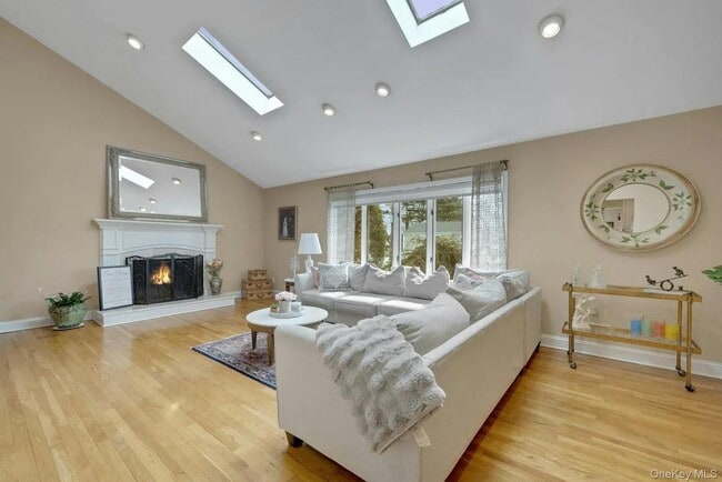 Photo - 5 Boulder Ln