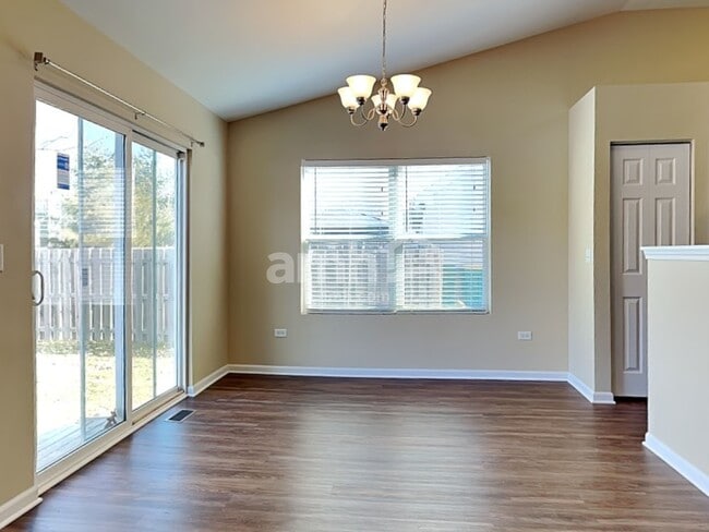 Photo - 211 Gladys Ave