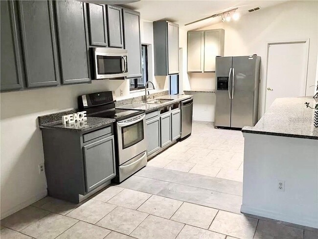 Photo - 5419 Stirrup Way