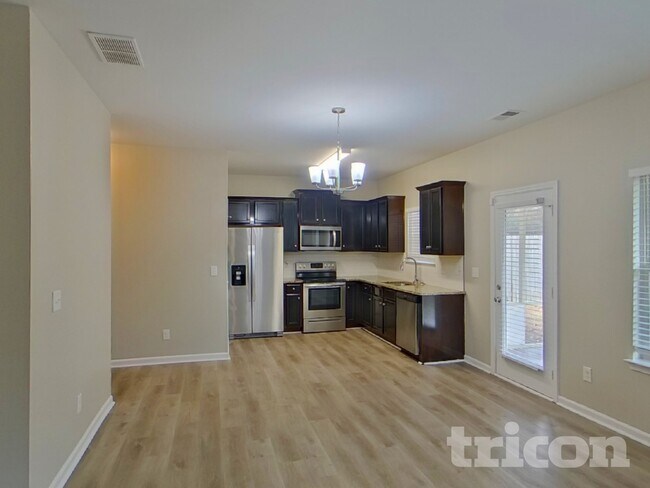 Photo - 777 Galveston Way