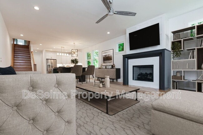 Photo - 335 Mckennell Dr