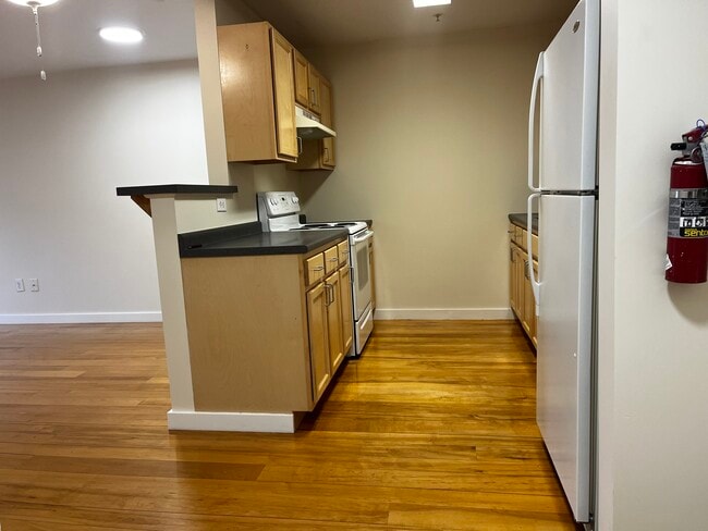 Photo - 30 S Village Green Unit 207