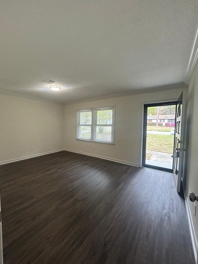 Photo - 4BR Home Minutes from Downtown & Fort Jackson