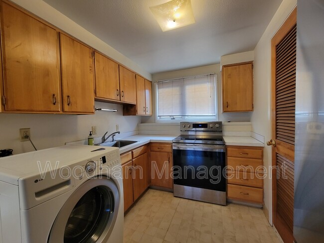 Photo - 1807 W Beall St Condominio