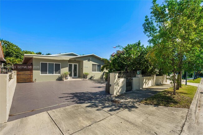 Photo - 1333 SW 16th St