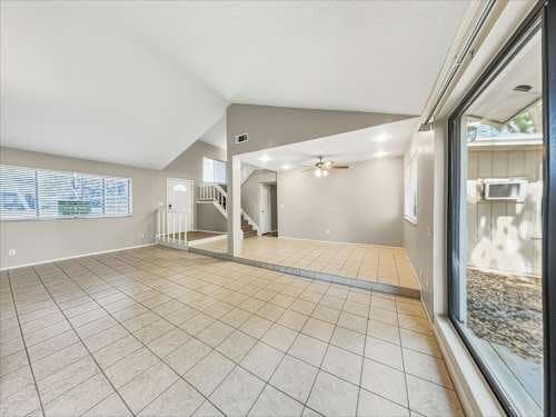 Building Photo - 951 Waverly Dr