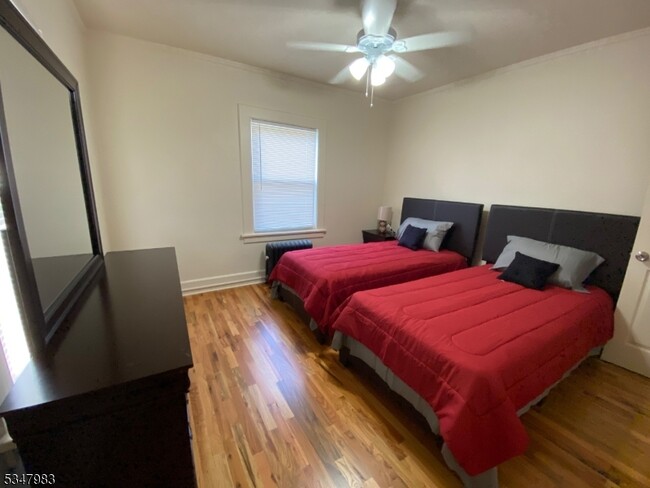 Photo - 74 Grove St Apartment Unit 2