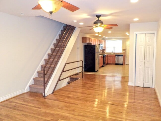 Photo - 2312 Moore St Unit 1