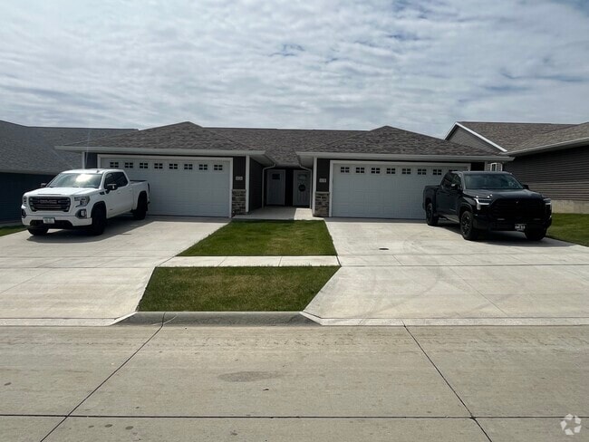 Building Photo - 317 Post Oak Dr Rental