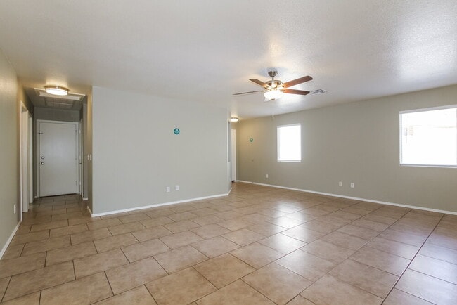 Photo - 14285 N Gil Balcome Ct