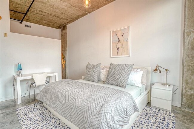 Photo - 245 N Highland Ave NE Unit 411